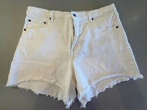 Abercrombie & Fitch Women's The Dad Short High Rise White Jean Shorts Size 33